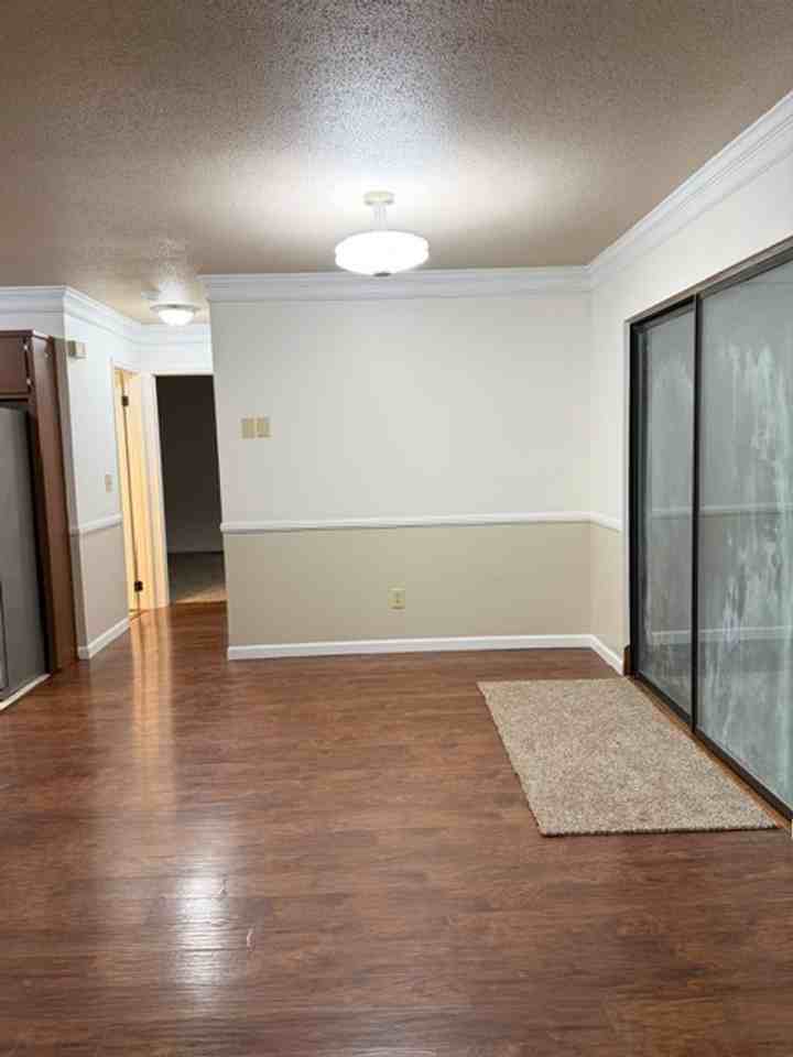 873 Blythewood Rd Sw - Photo 4 of 11