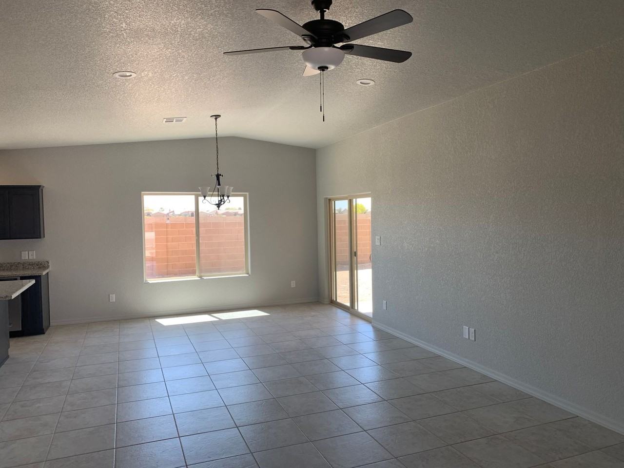 11649 E 33rd Pl - Photo 3 of 16