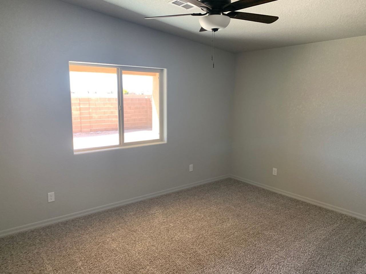 11649 E 33rd Pl - Photo 5 of 16