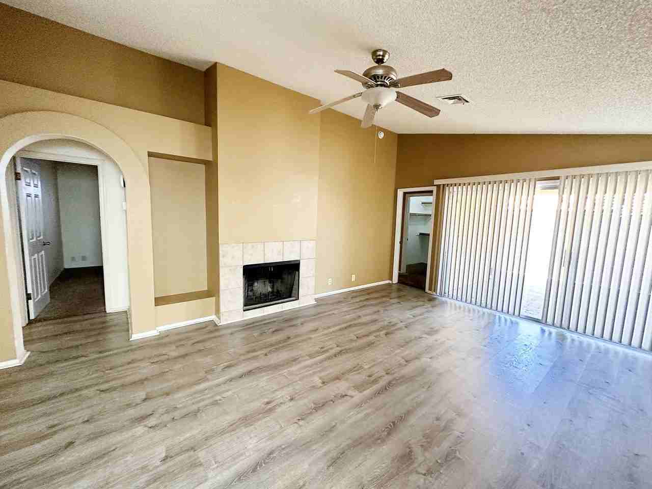 11050 N 111th Way - Photo 6 of 25
