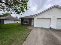 200-202 NW Parker Dr - Photo 1 of 1