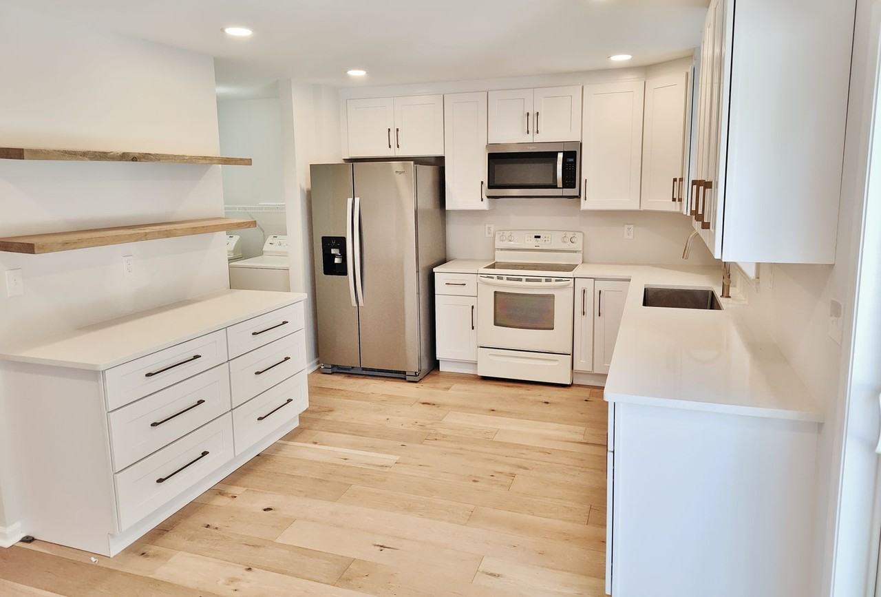 36 Taylor Dr - Photo 3 of 33