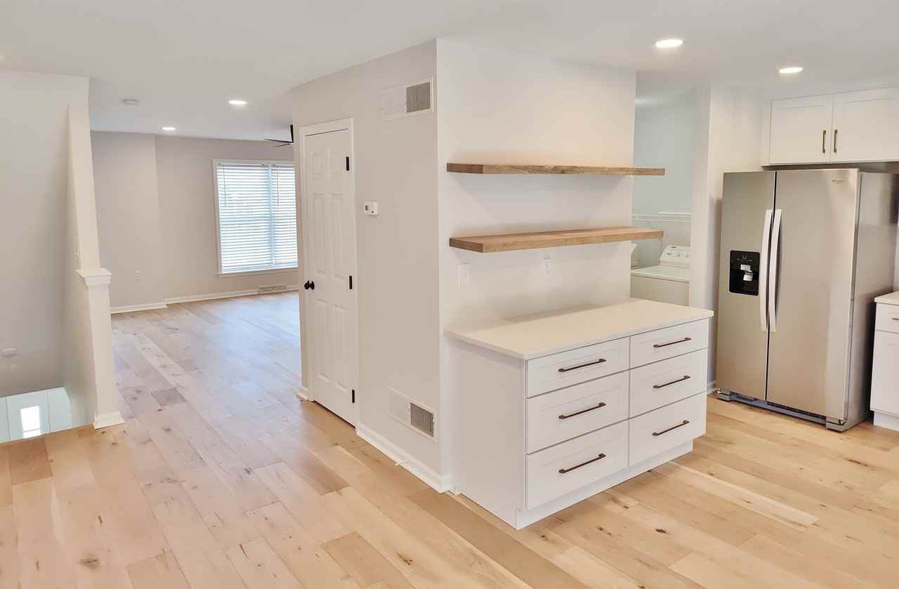 36 Taylor Dr - Photo 4 of 33