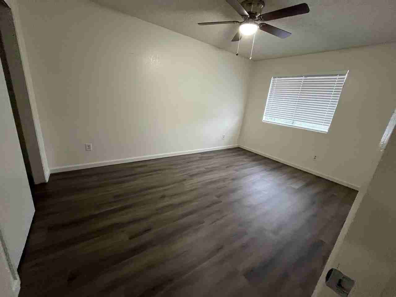 510 Real Rd - Photo 4 of 8