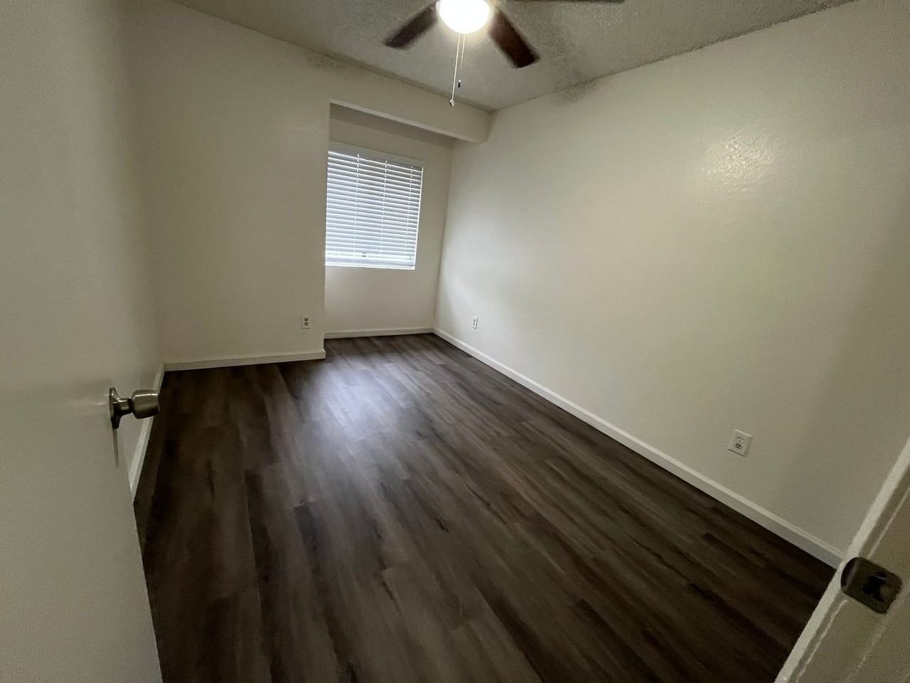 510 Real Rd - Photo 5 of 8