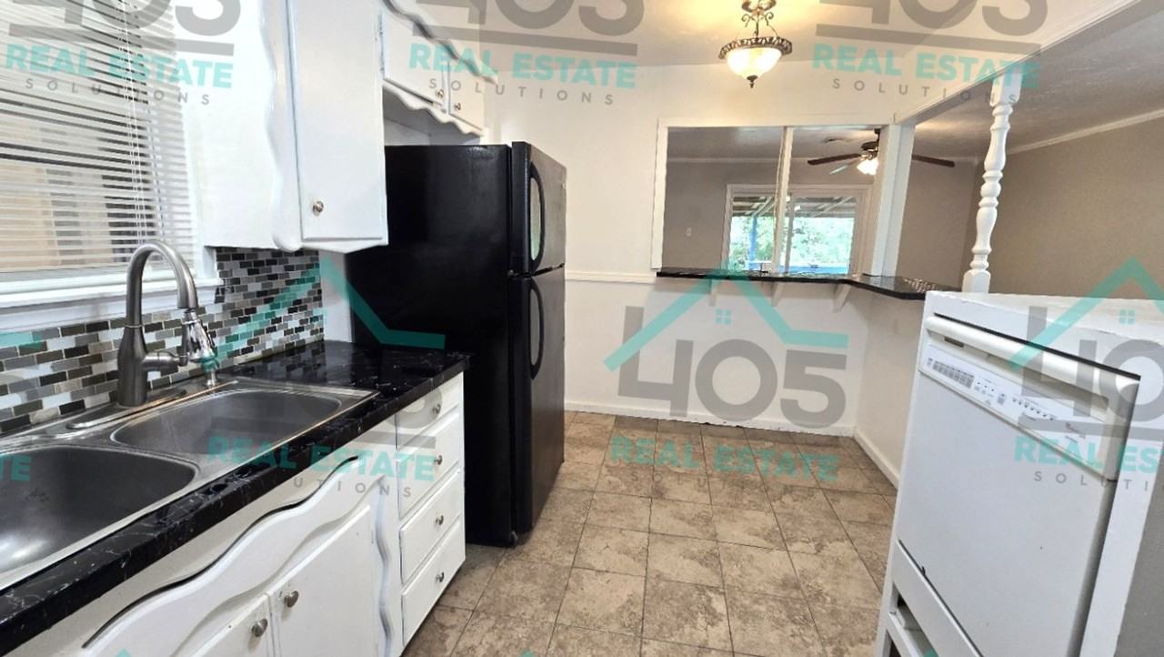 2113 Candy Ln - Photo 6 of 25