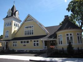 featured image of 111 Woodland St