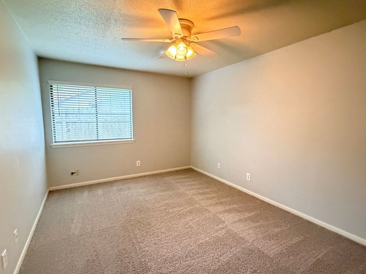 109 Windward Ct - Photo 5 of 6