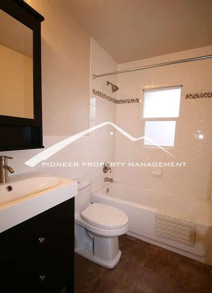 107 Beaver Ave - Photo 7 of 14