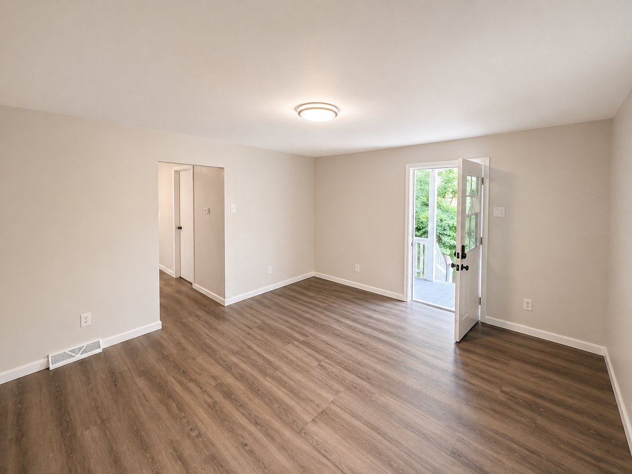 349 Lagro Ave - Photo 2 of 15