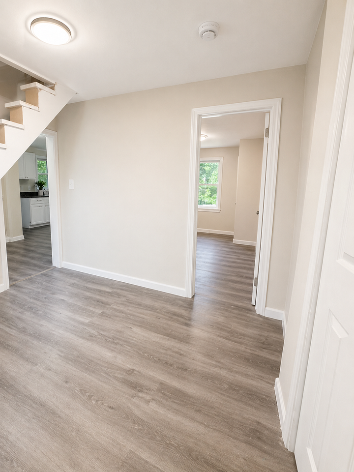 349 Lagro Ave - Photo 5 of 15