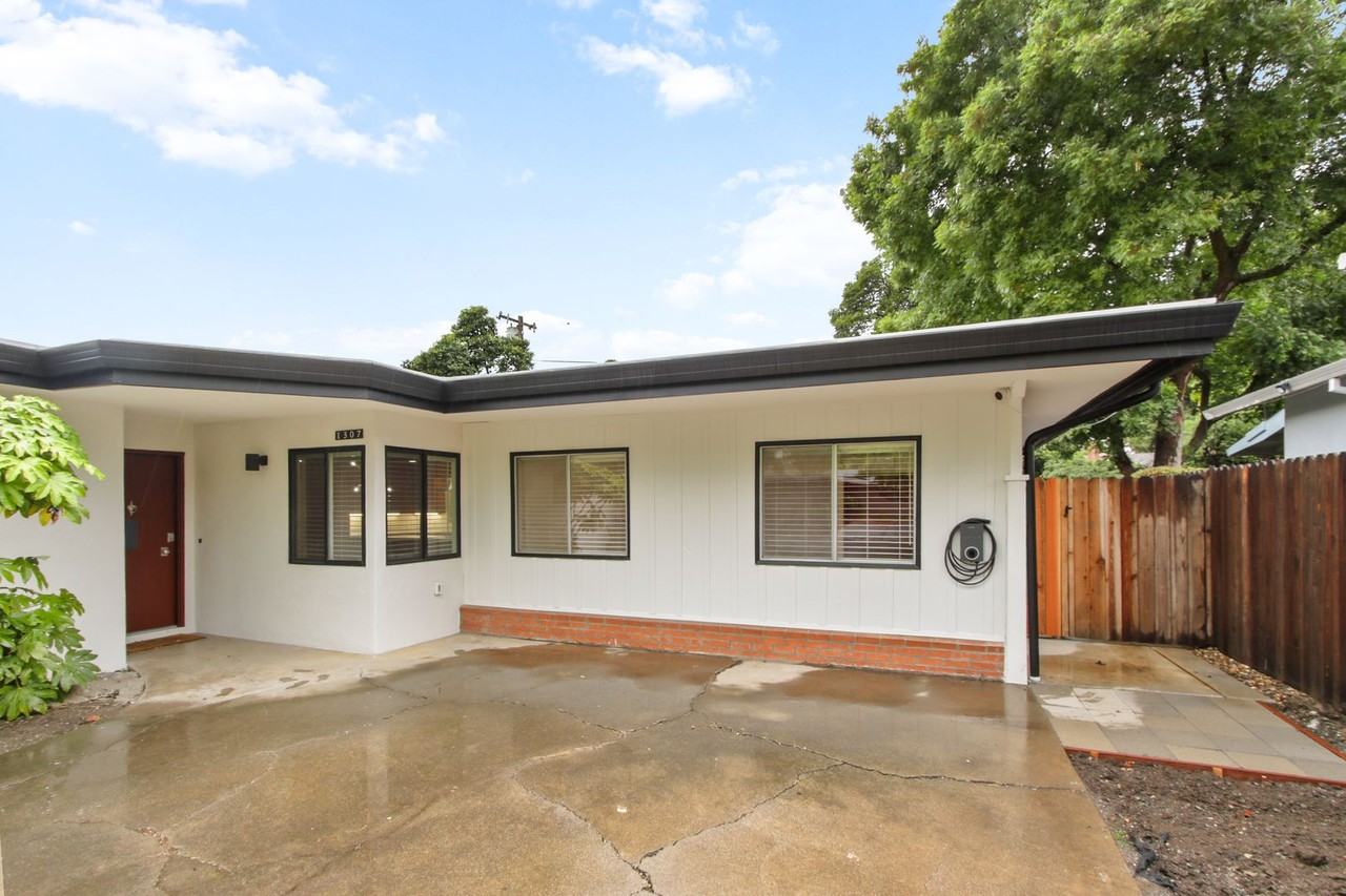 1307 Sequoia Pl - Photo 2 of 44