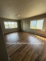 608 Riverside Dr - Photo 1 of 1