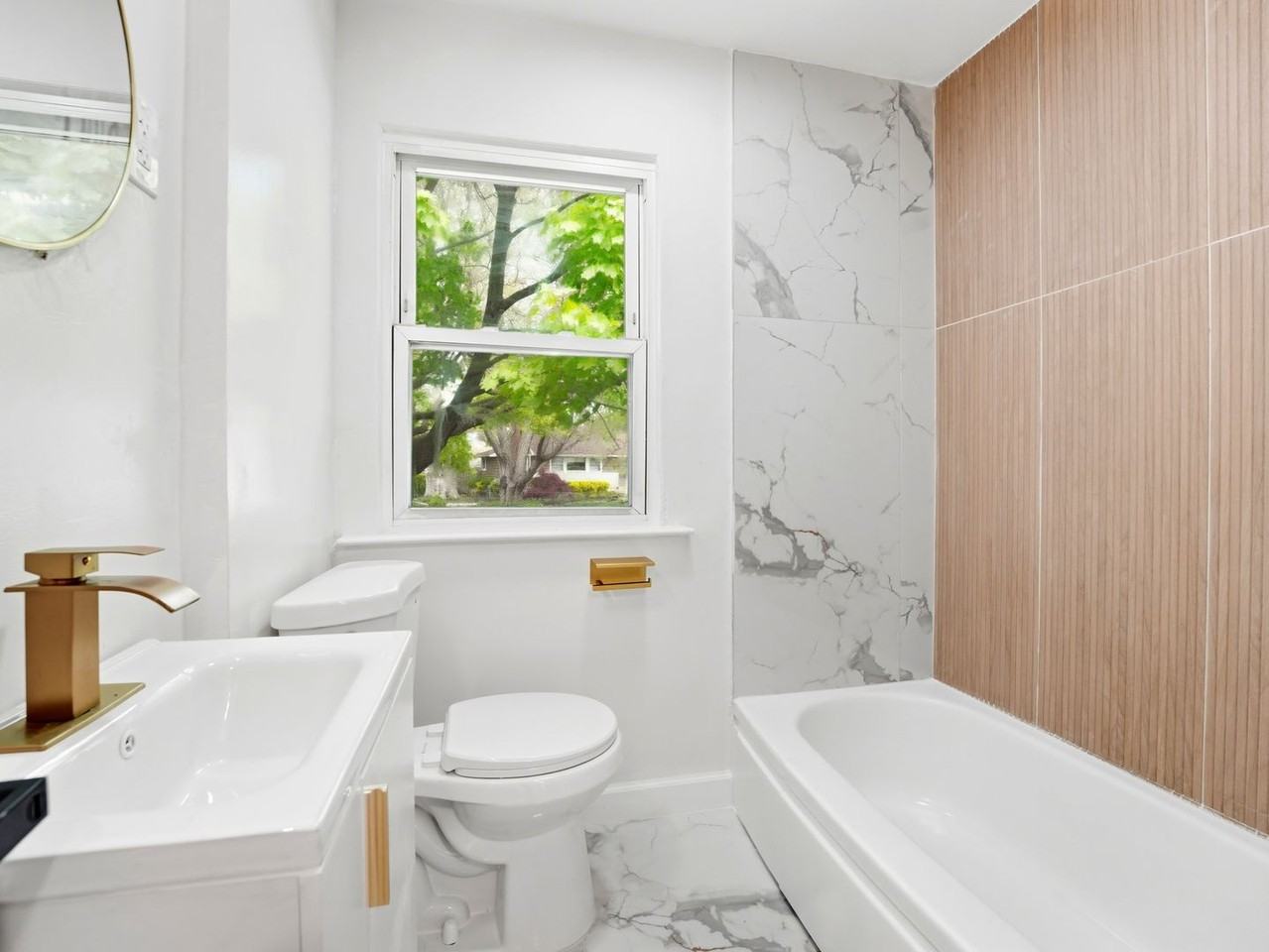 120 Webster Ave - Photo 2 of 25