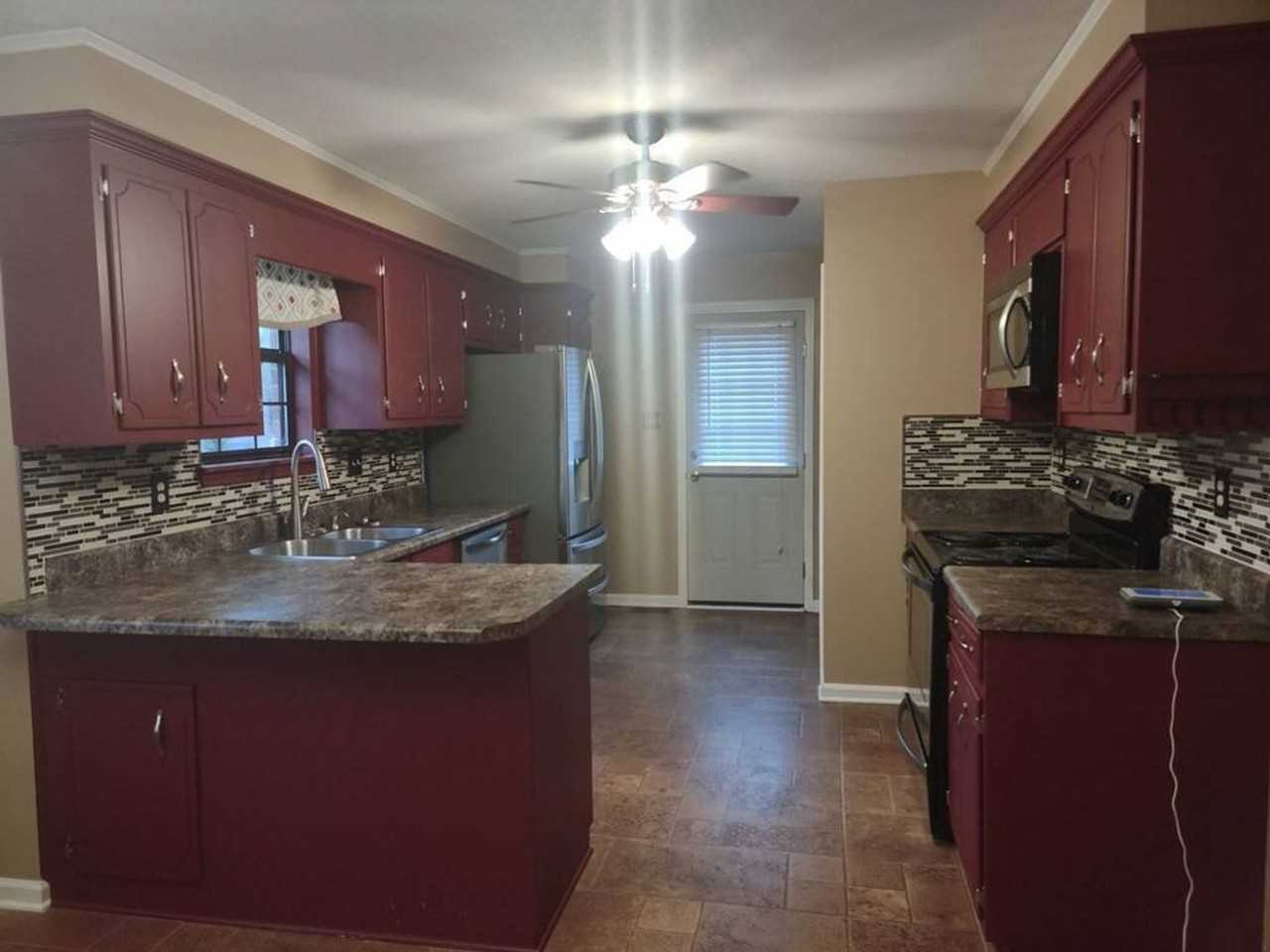 3309 Tate Rd - Photo 2 of 16