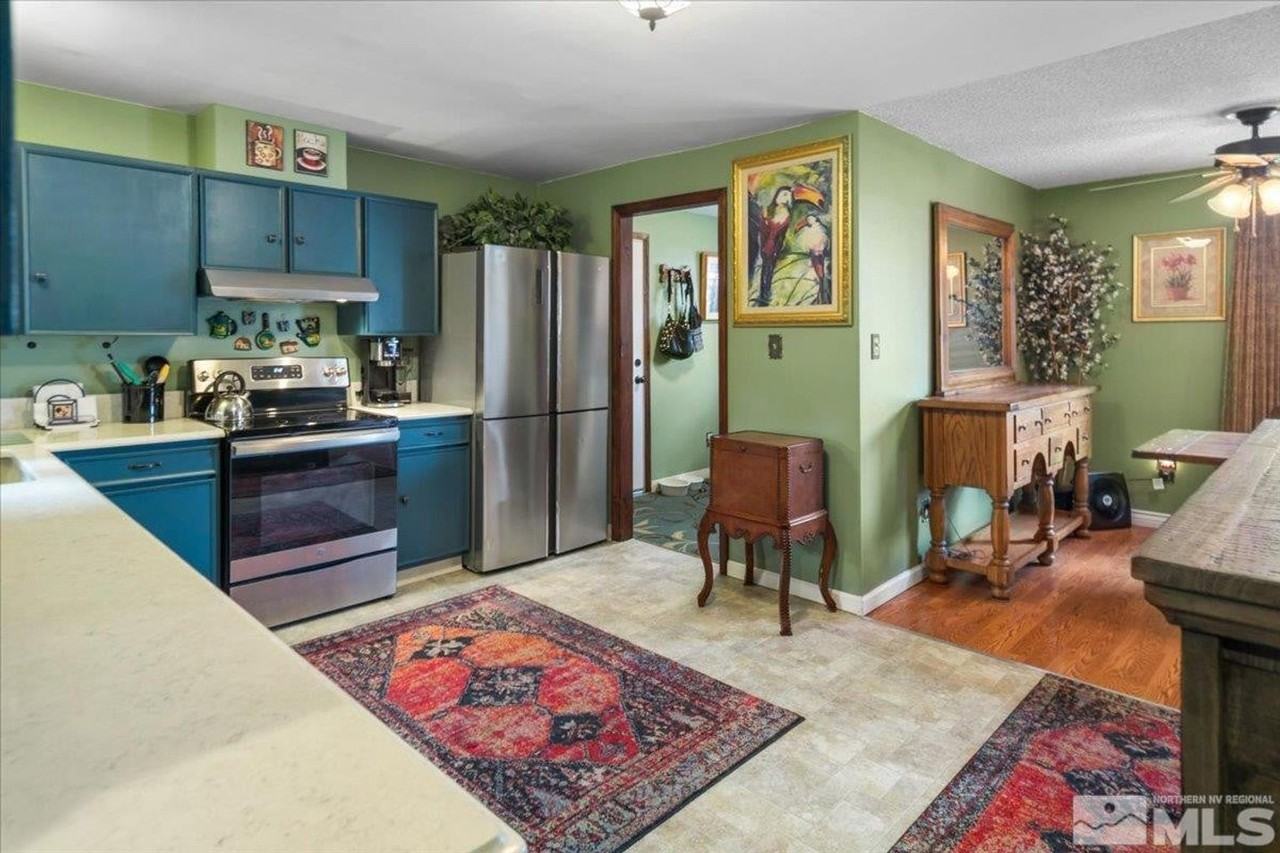 968 Rio Vista Dr - Photo 4 of 19