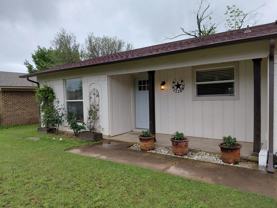 3204 Ne 10th St - Photo 1 of 1