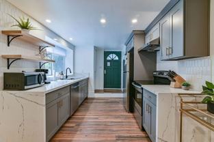823 Nob Hill Ave N - Photo 1 of 1