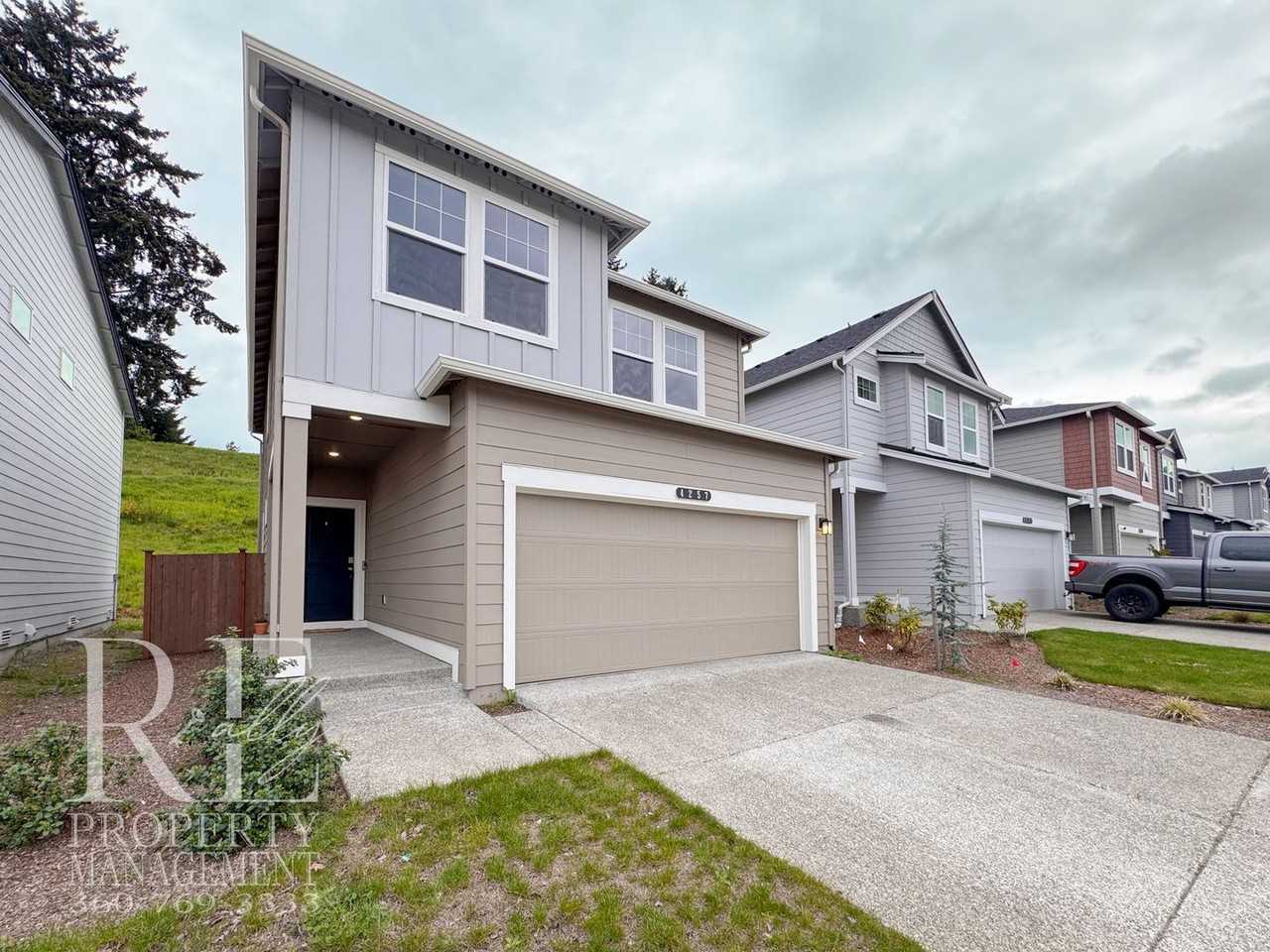 4257 Pronghorn Pl - Photo 2 of 24