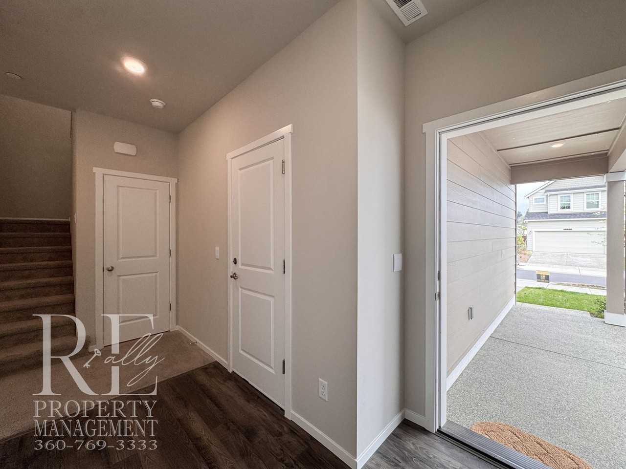 4257 Pronghorn Pl - Photo 4 of 24