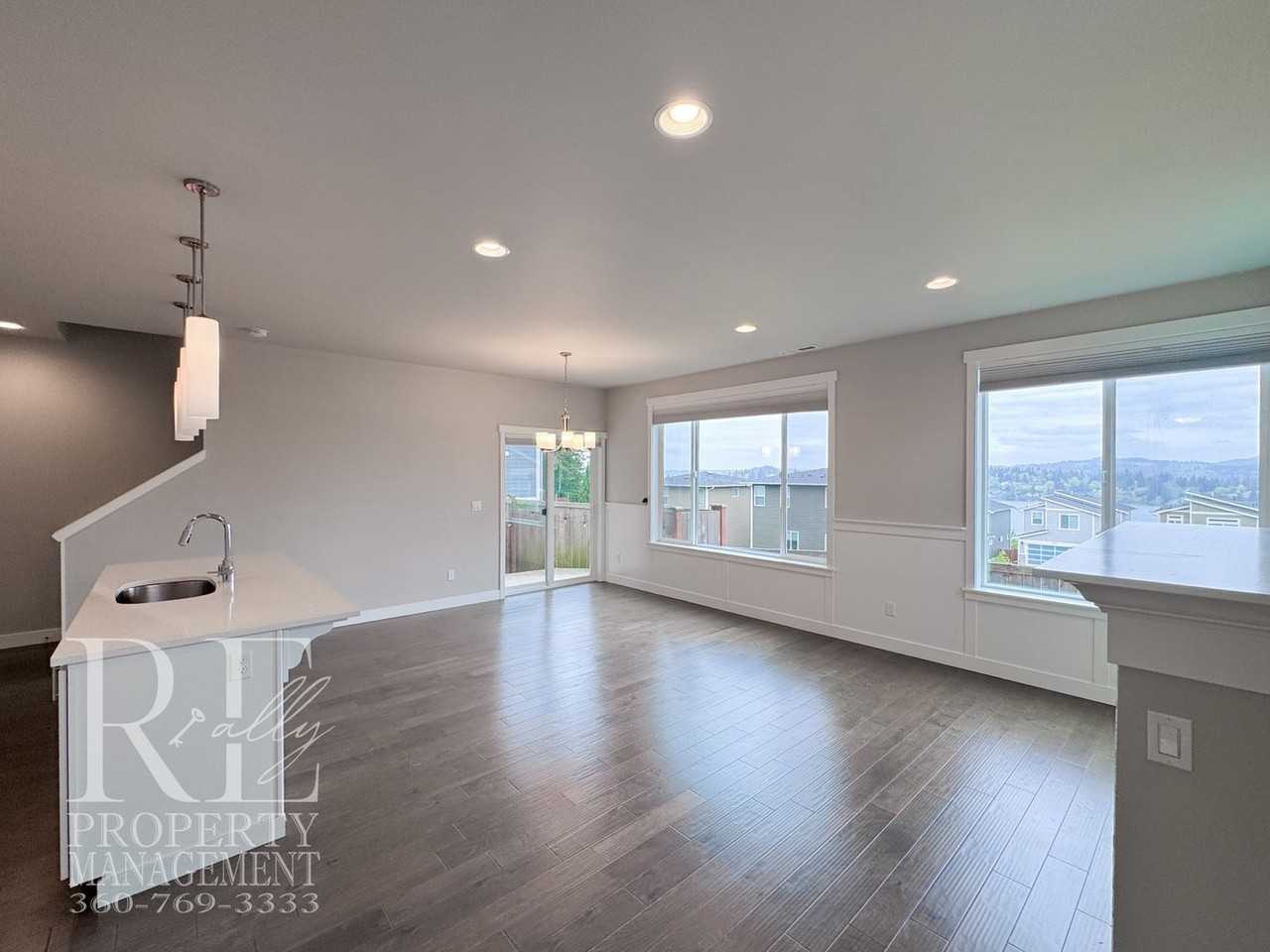 131 Blackfish Ct - Photo 6 of 46