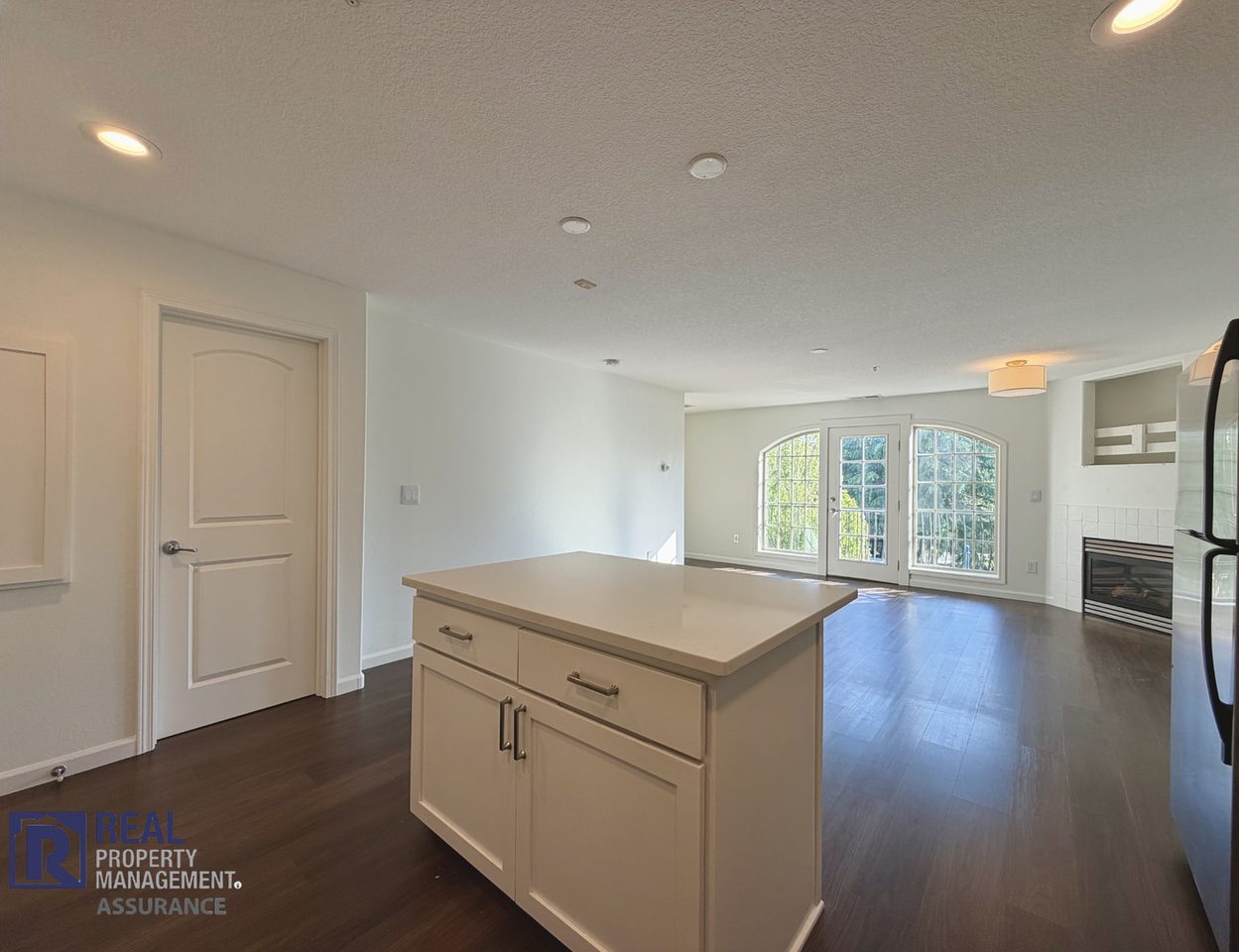 22582 Sw Main St #203 - Photo 5 of 13