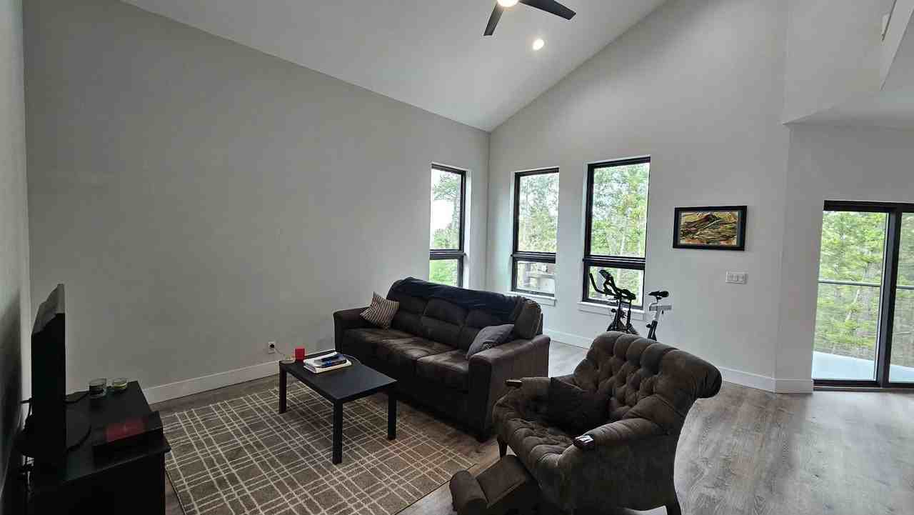 207 Whisper Ridge Dr - Photo 3 of 39