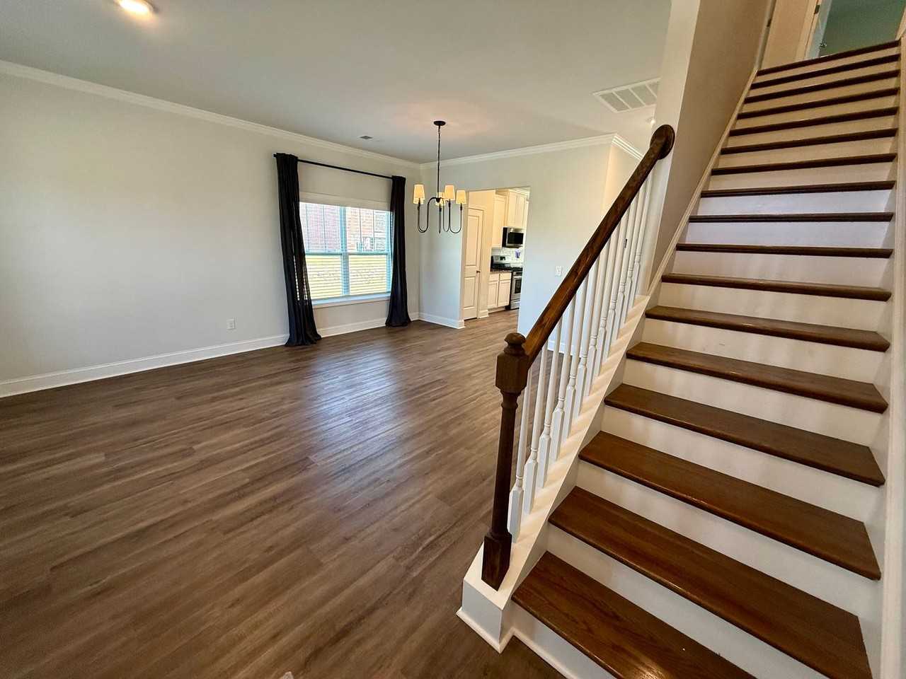 465 Kittiwake Ln - Photo 2 of 17