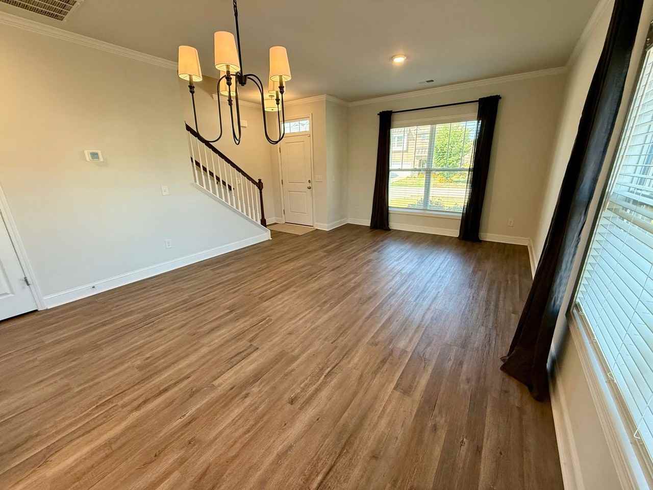 465 Kittiwake Ln - Photo 3 of 17