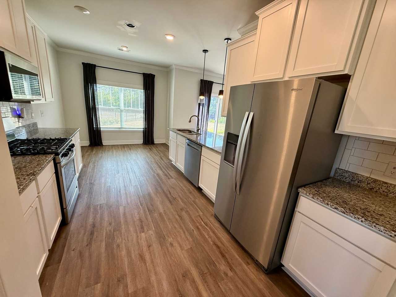 465 Kittiwake Ln - Photo 5 of 17