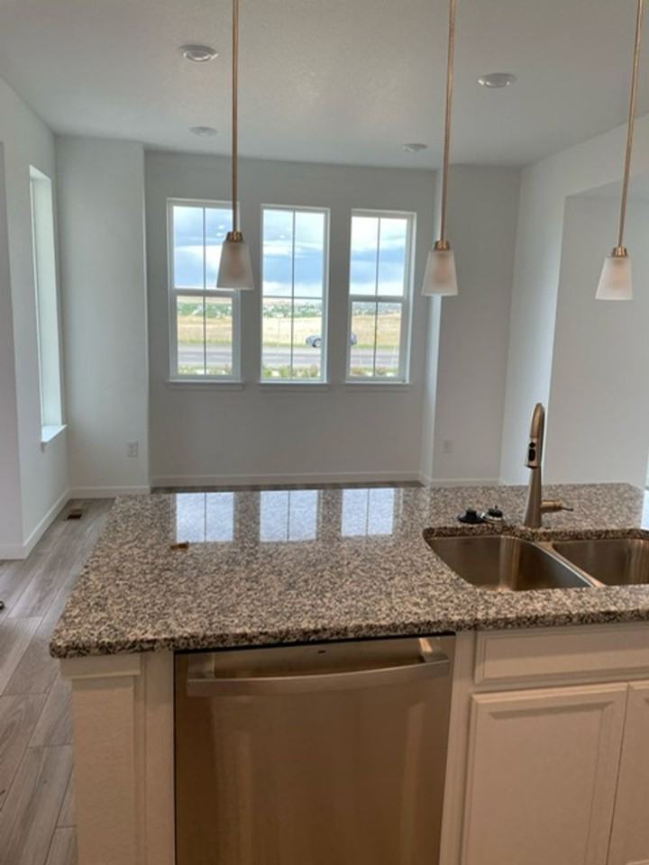 528 Byrd Aly - Photo 3 of 21