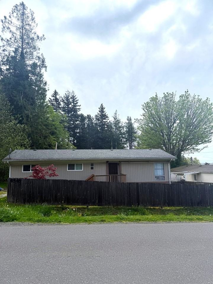 4548 Orcas Way - Photo 4 of 12