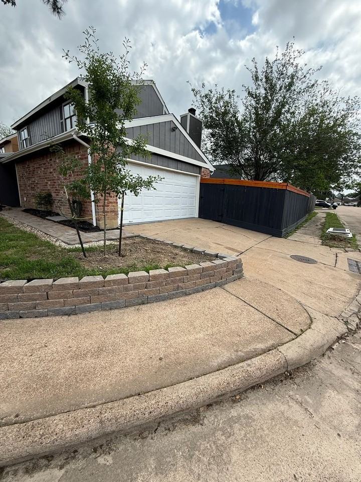 5131 Spring Forest Dr - Photo 4 of 23