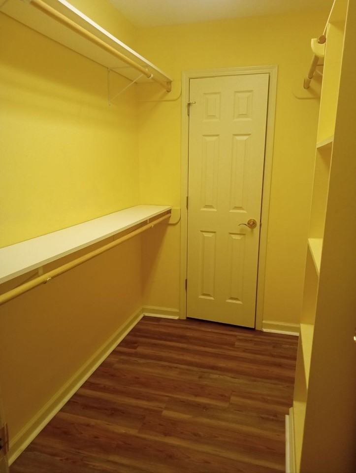 545 Versailles Blvd - Photo 7 of 18