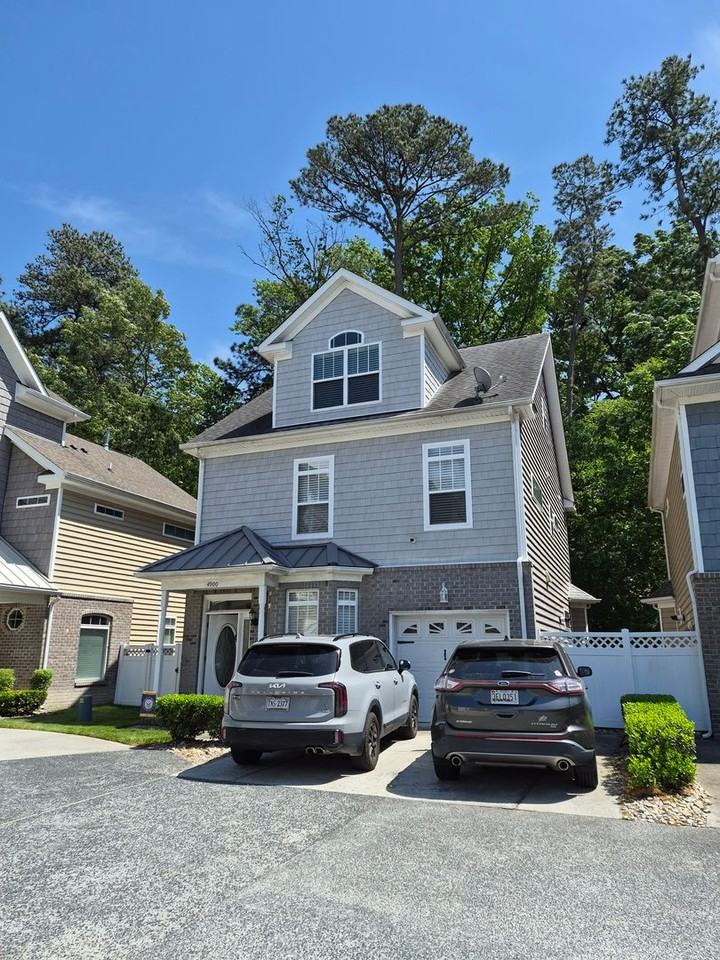 4900 Boyle Ct - Photo 2 of 31