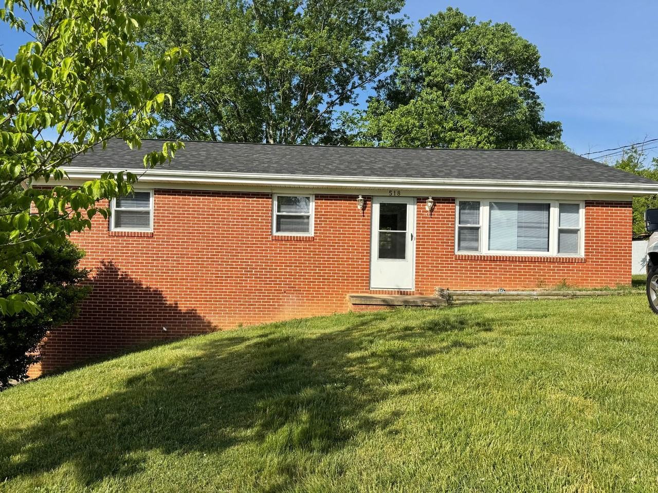518 Scenic Dr - Photo 2 of 22