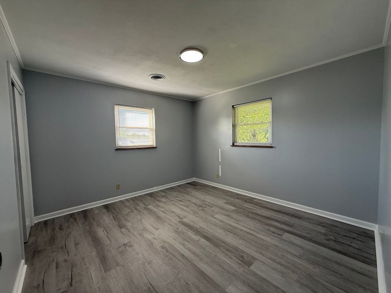 518 Scenic Dr - Photo 6 of 22