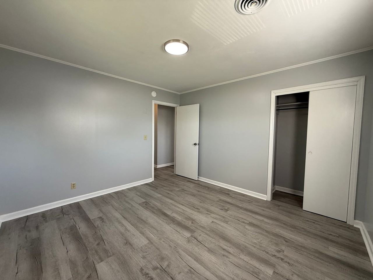 518 Scenic Dr - Photo 7 of 22