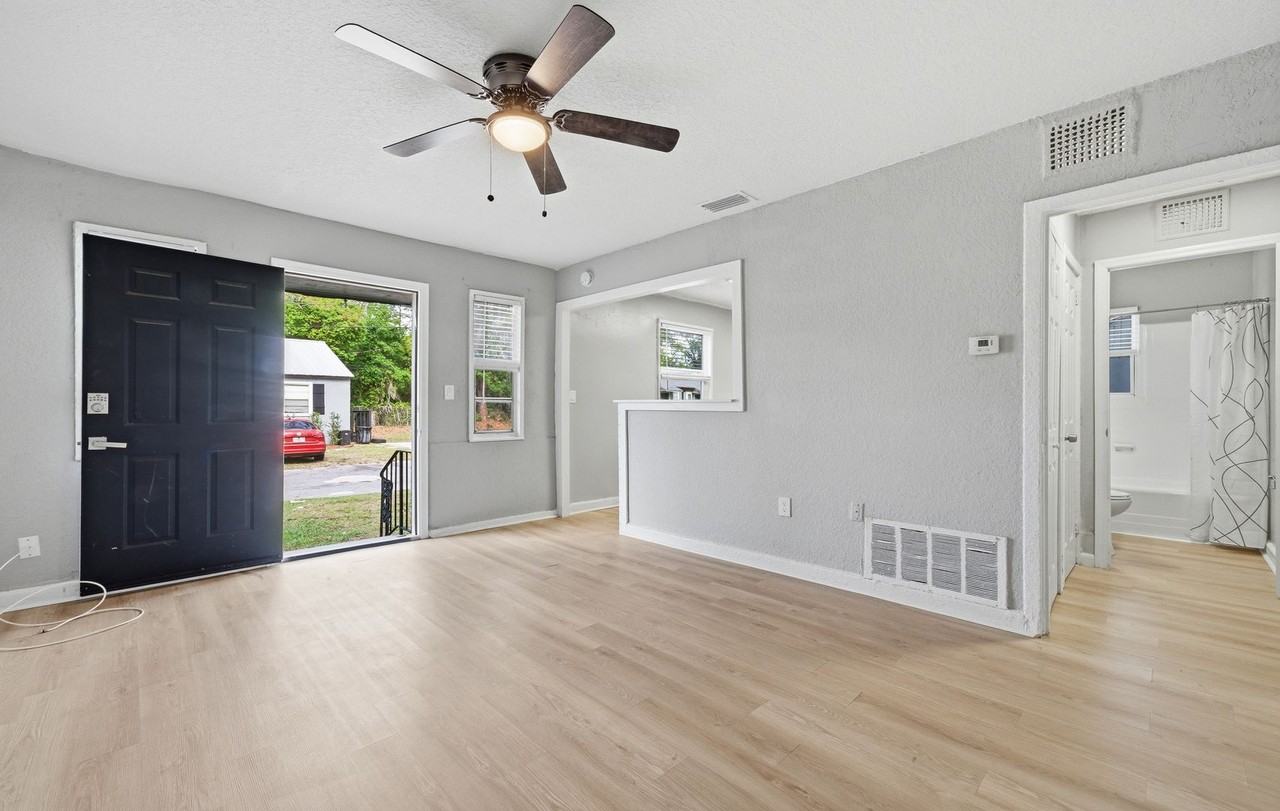 5931 Wilmar Rd - Photo 6 of 16