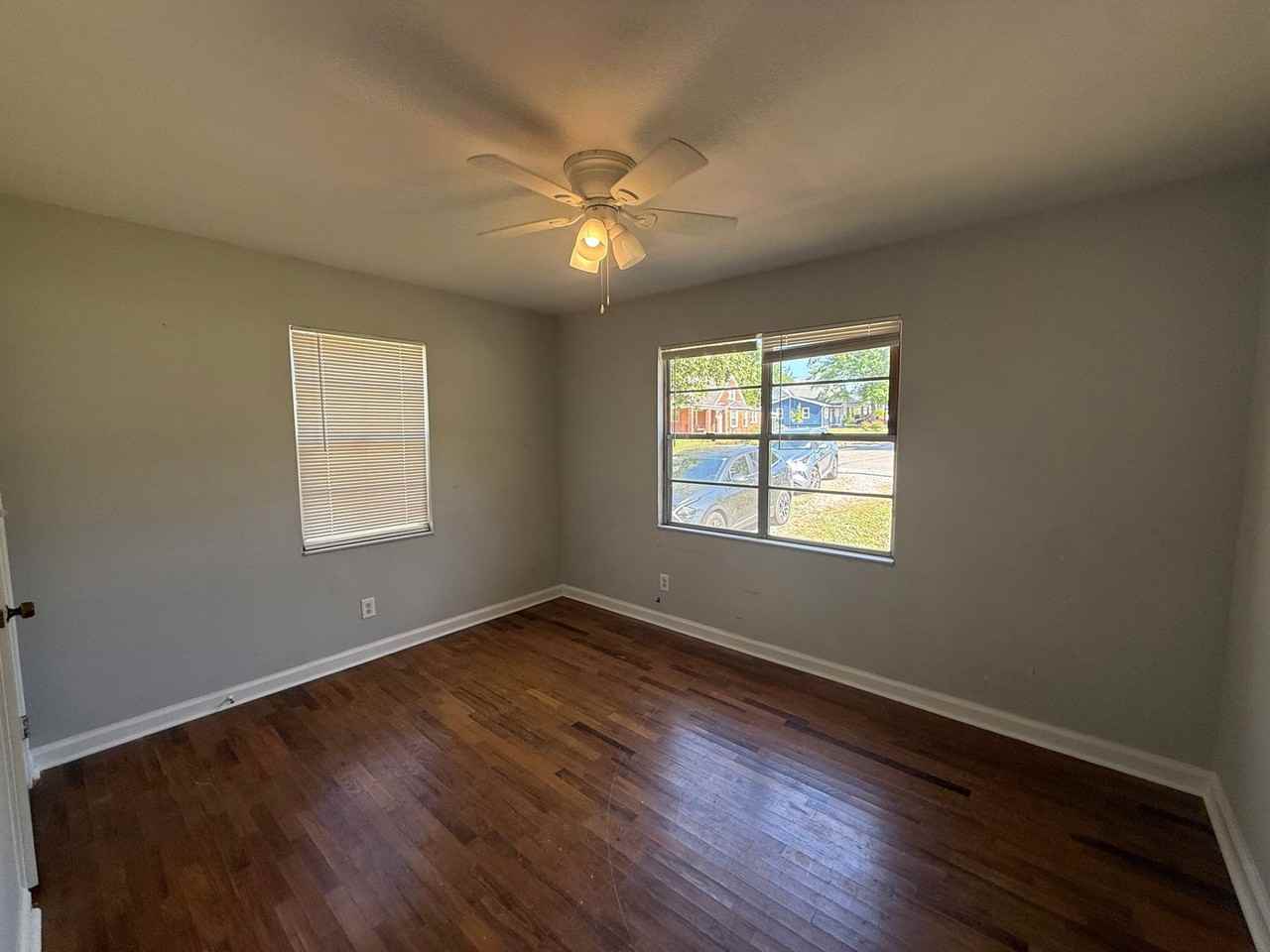 704 South St - Photo 2 of 11