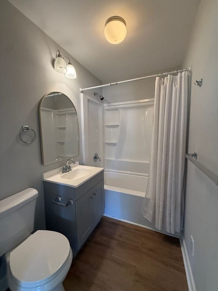 704 South St - Photo 5 of 11