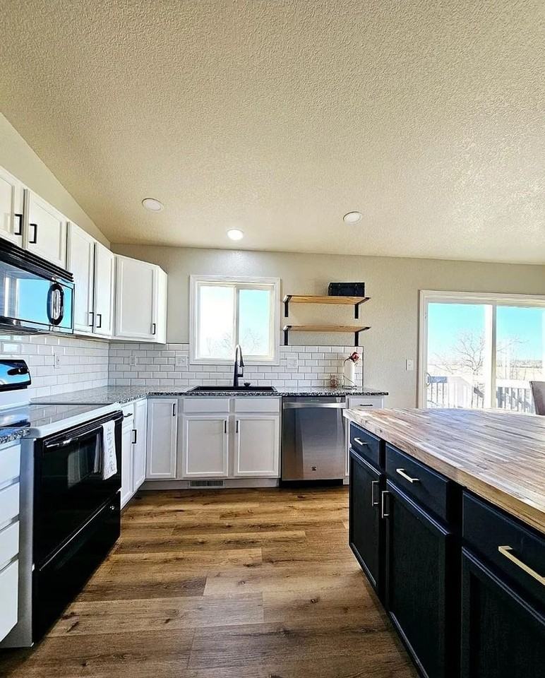 232 Ruhe Ln - Photo 6 of 38