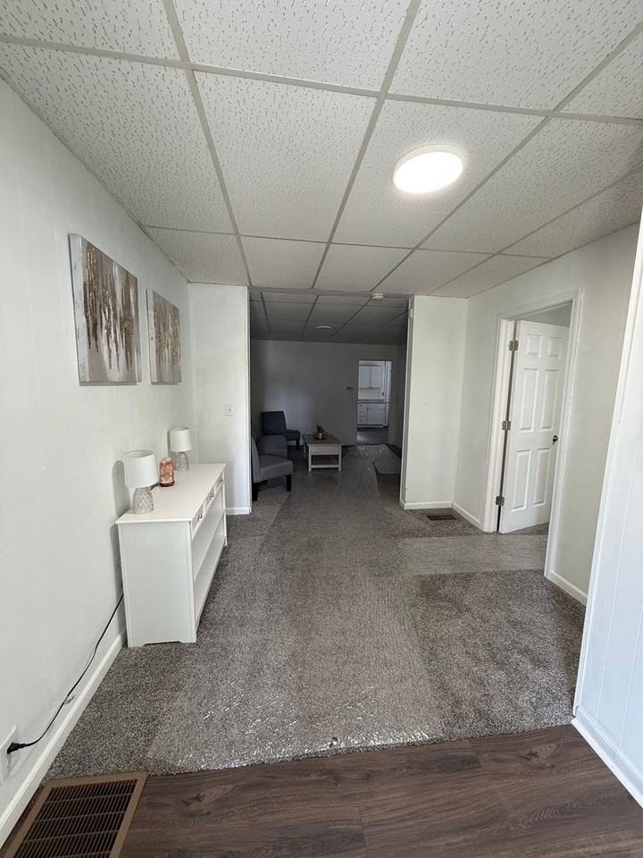 1235 N 8th St - Photo 2 of 12