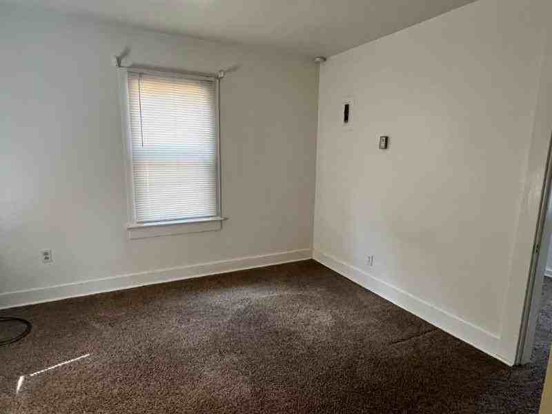 17 Fountain Pl #A - Photo 2 of 14