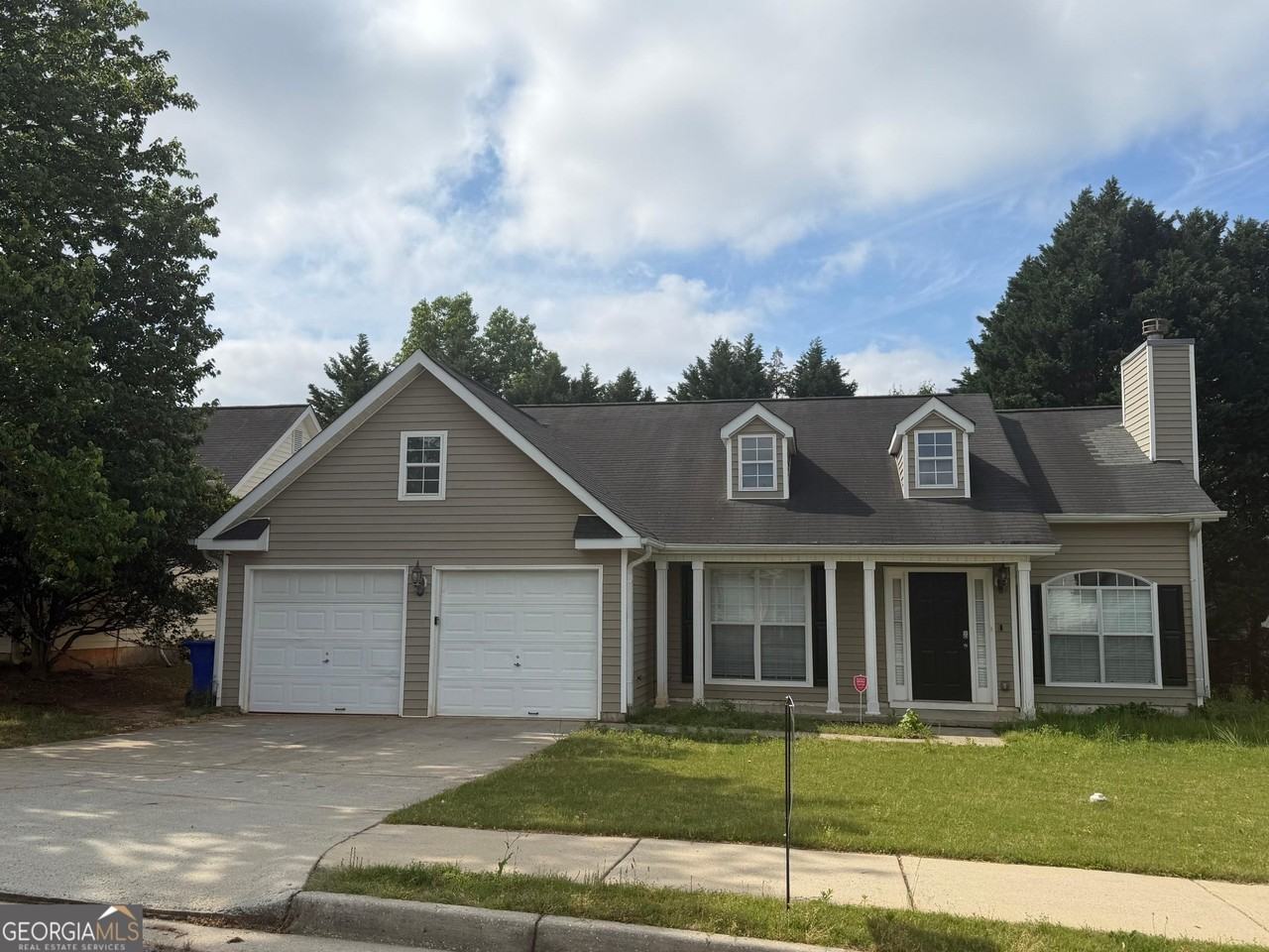 3020 Meadow Glen Pass - Photo 2 of 35