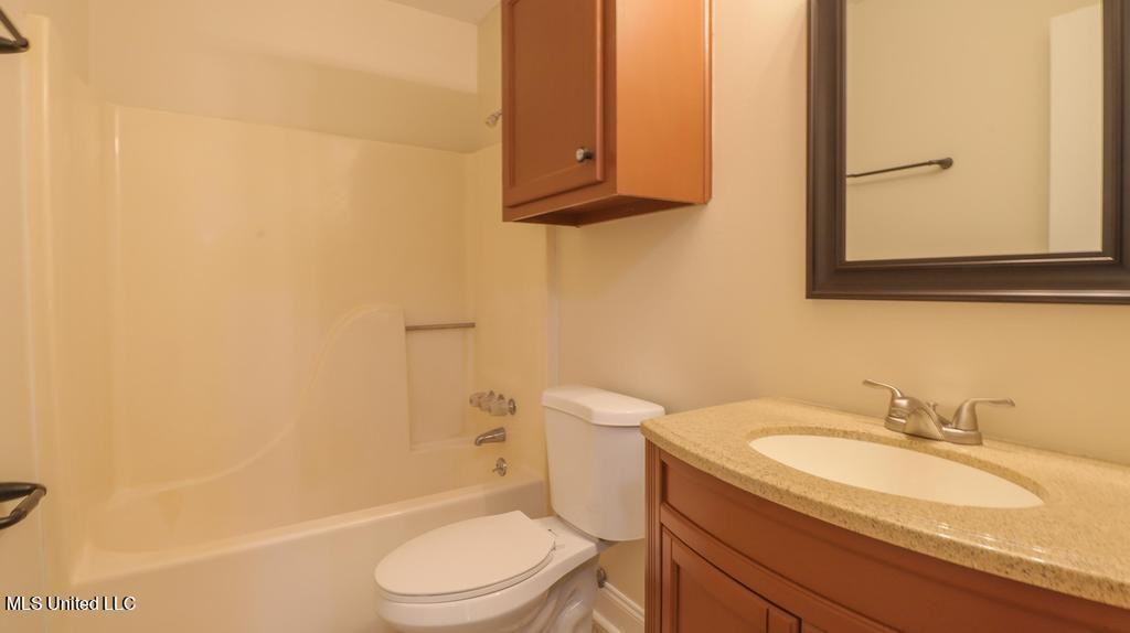 1737 James Buchanan Dr - Photo 6 of 15