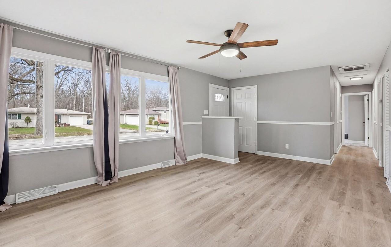 5035 Roosevelt Pl - Photo 7 of 18