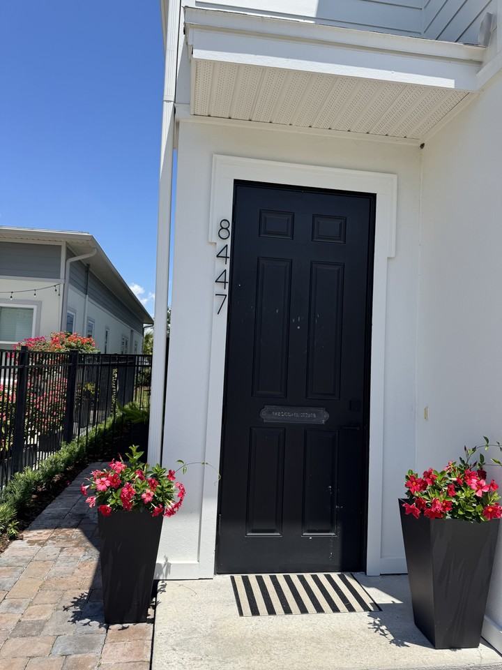 8447 Rothman Aly #8447 - Photo 2 of 13