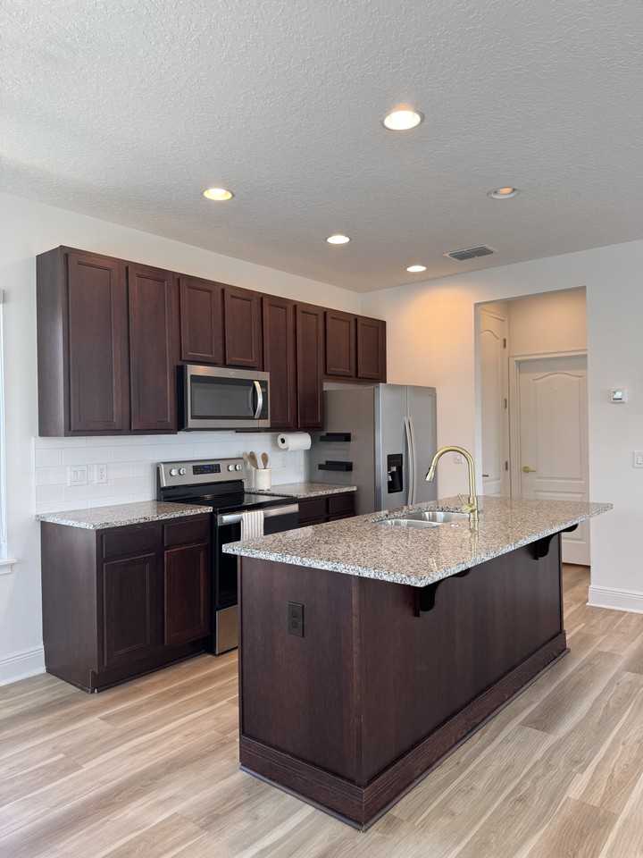 8447 Rothman Aly #8447 - Photo 3 of 13