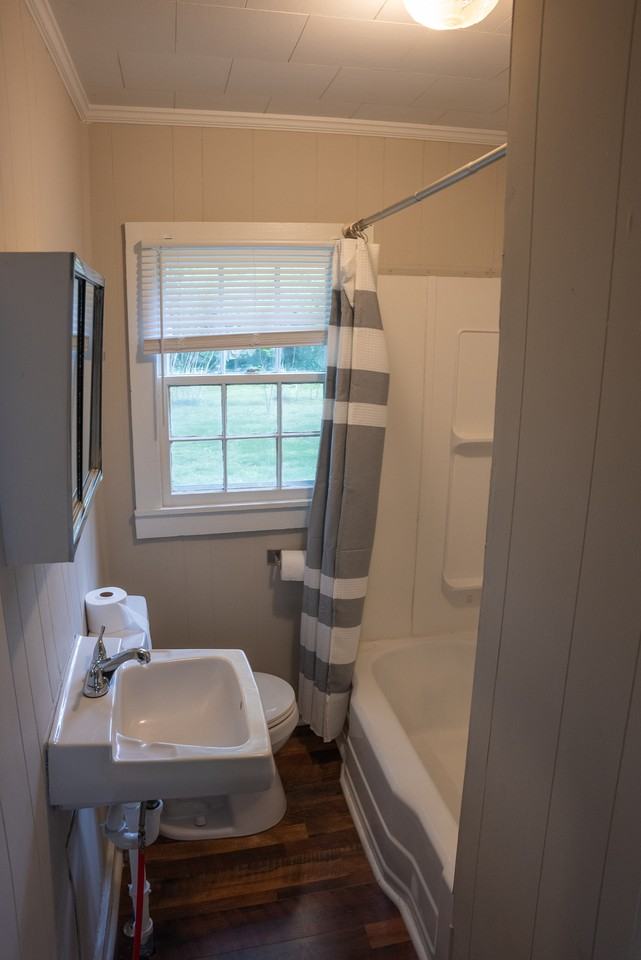 104 Virginia St - Photo 6 of 17